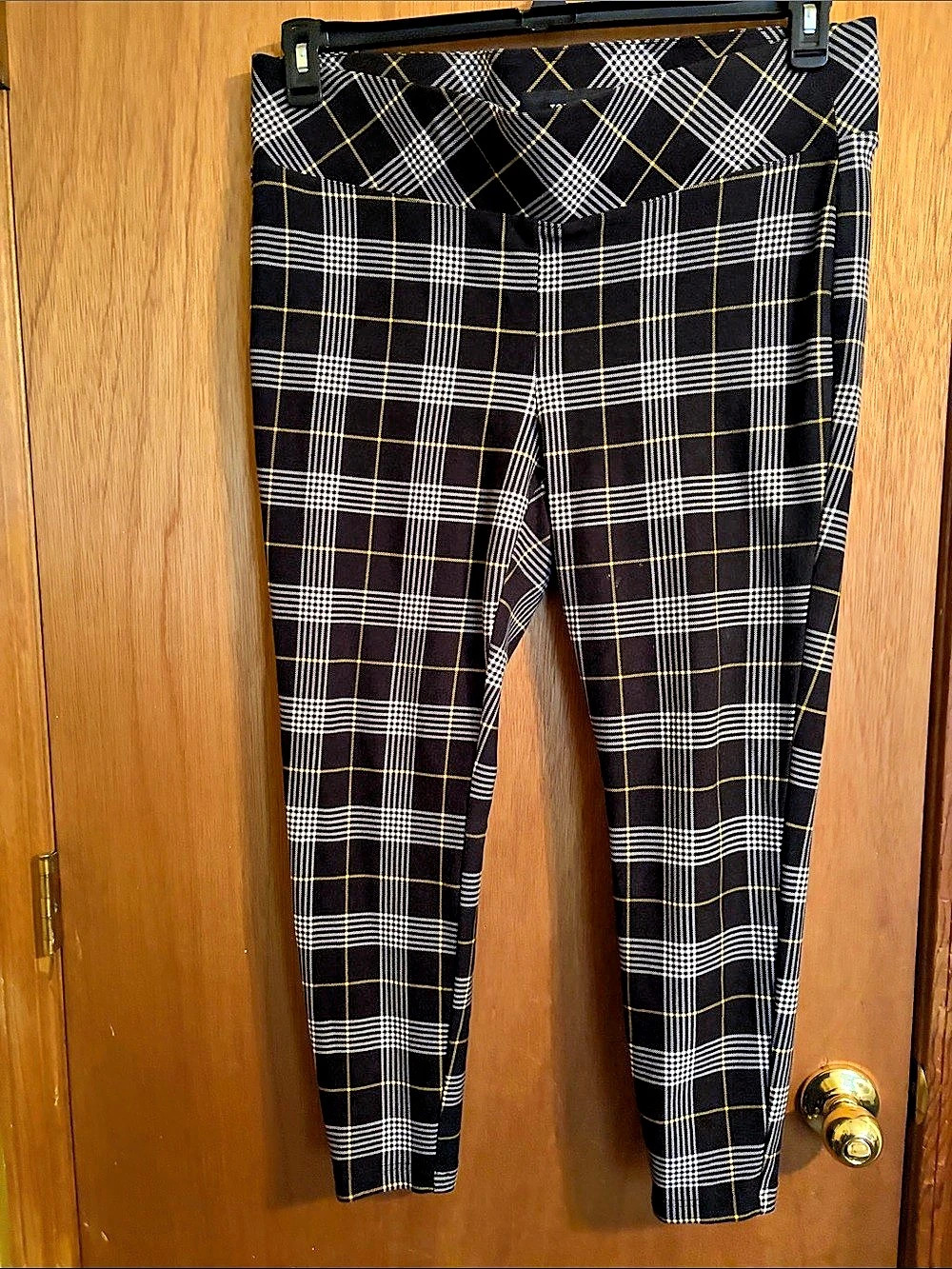 Torrid Plaid Leggings in Black & White Size 2